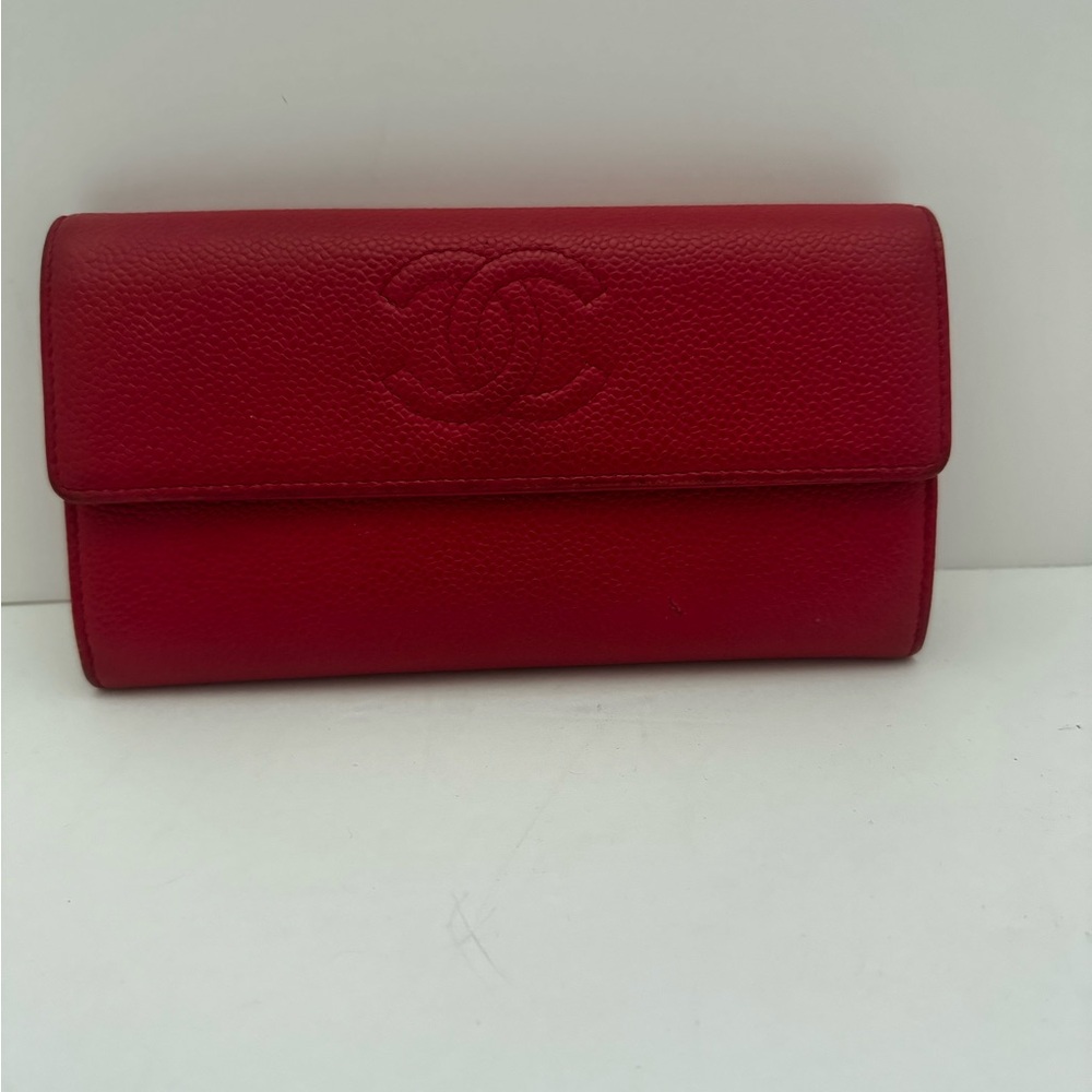 CHANEL Vibrant Red Leather Wallet
